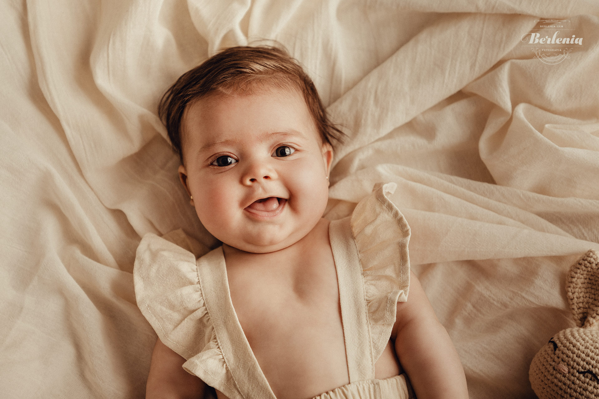 Fotografía de bebé de 3 meses en CABA - Sesión de fotos en - Villa Urquiza - Buenos Aires, Argentina - Berlenia Fotografía - 01