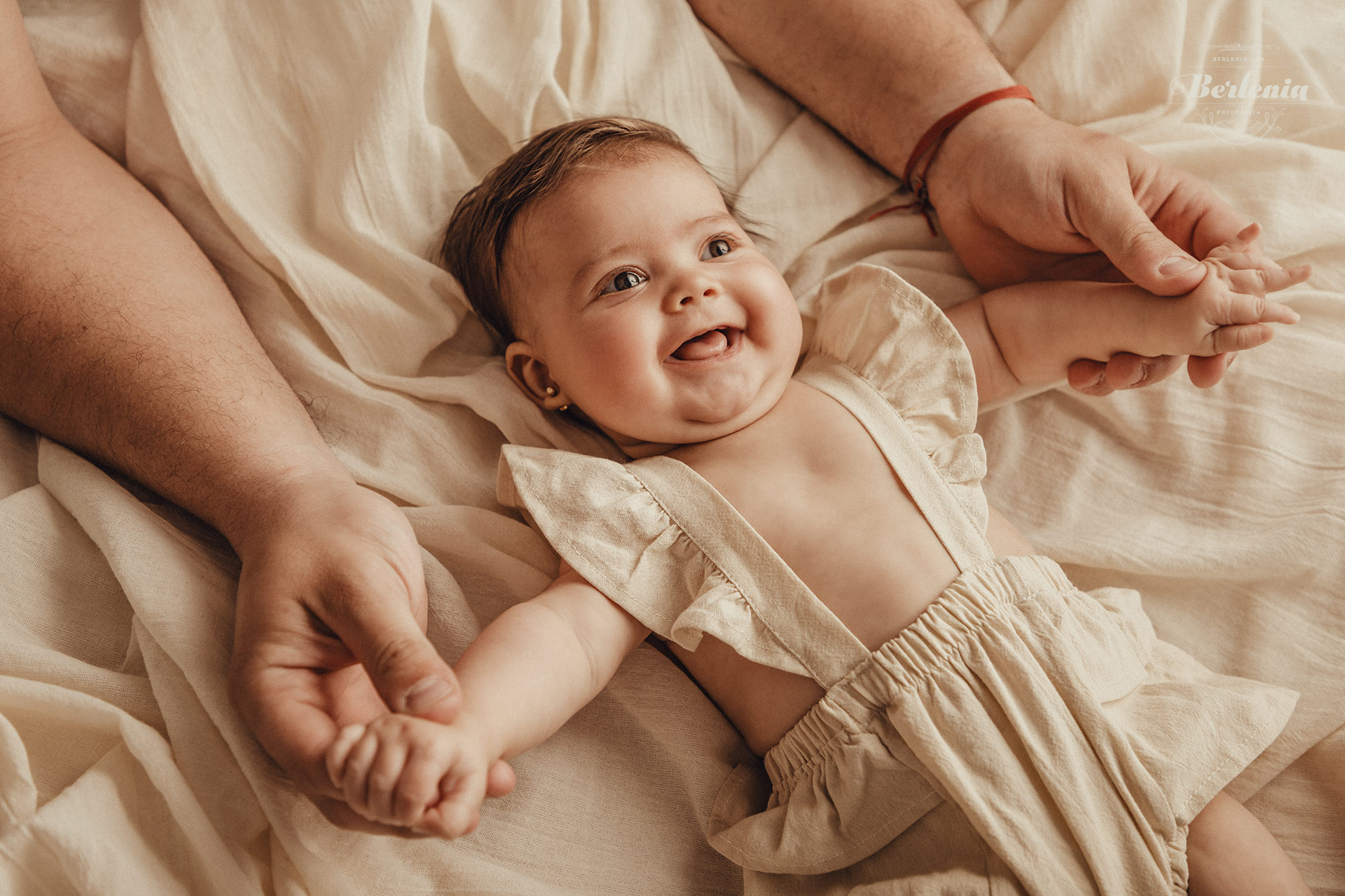 Fotografía de bebé de 3 meses en CABA - Sesión de fotos en - Villa Urquiza - Buenos Aires, Argentina - Berlenia Fotografía - 04