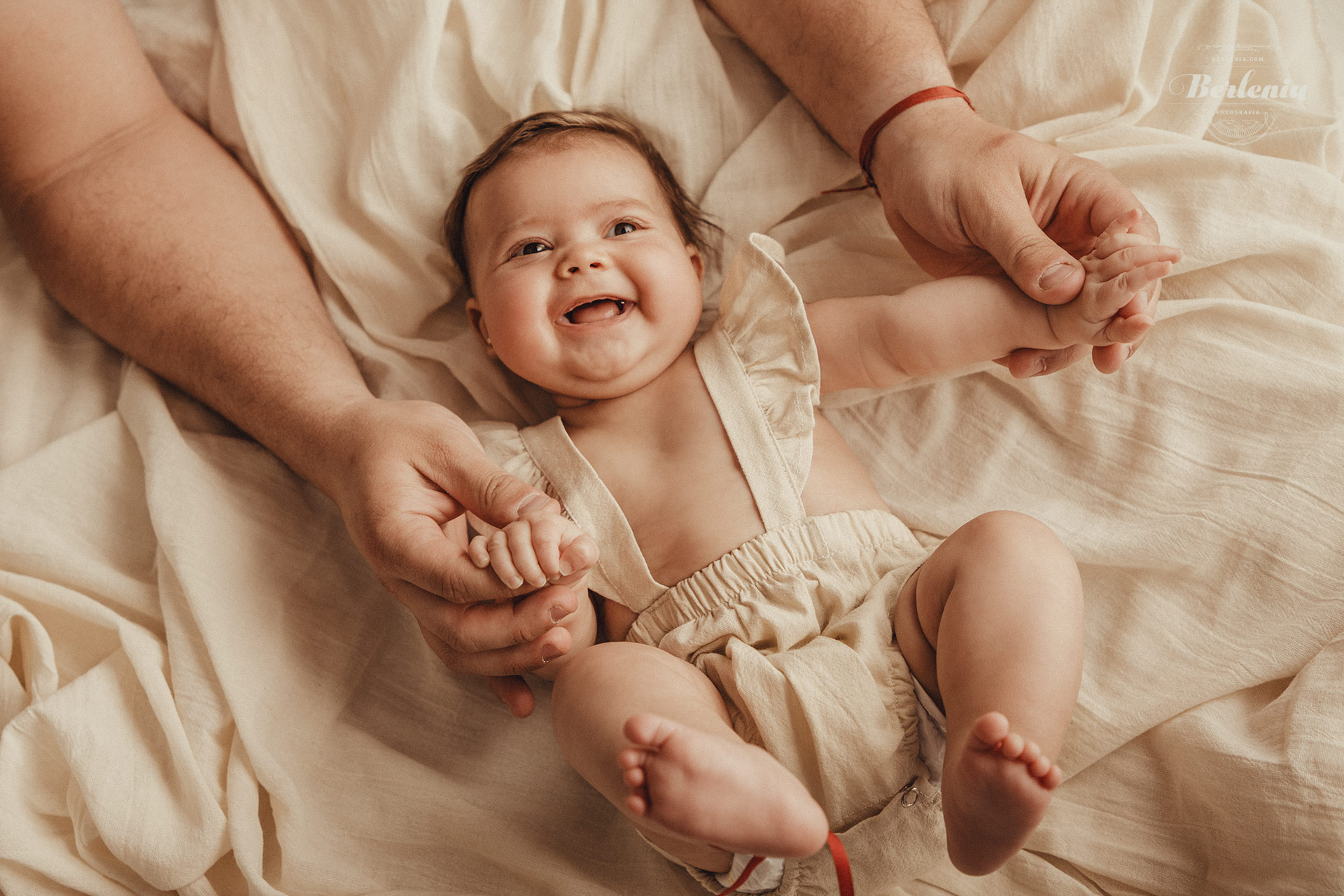 Fotografía de bebé de 3 meses en CABA - Sesión de fotos en - Villa Urquiza - Buenos Aires, Argentina - Berlenia Fotografía - 05