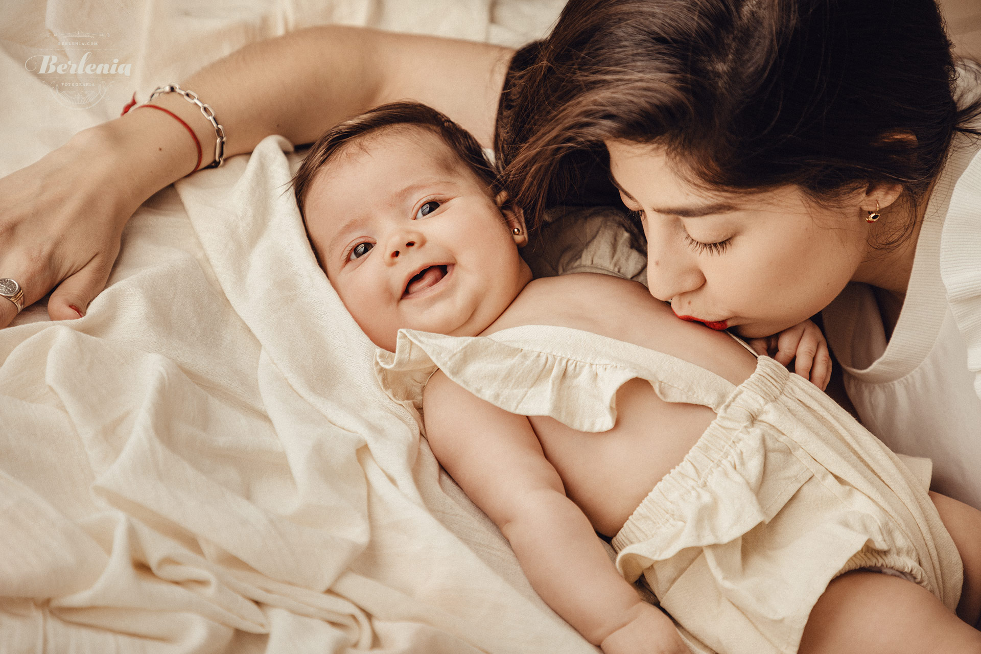 Fotografía de bebé de 3 meses en CABA - Sesión de fotos en - Villa Urquiza - Buenos Aires, Argentina - Berlenia Fotografía - 11