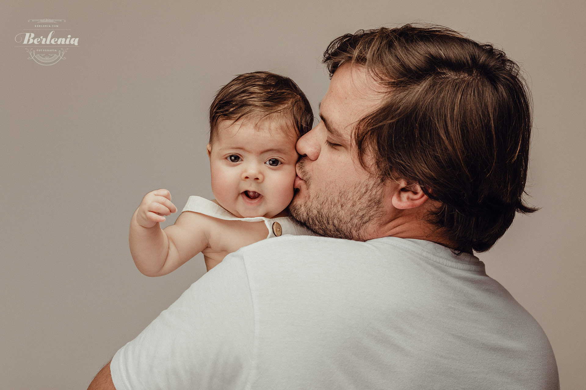 Fotografía de bebé de 3 meses en CABA - Sesión de fotos en - Villa Urquiza - Buenos Aires, Argentina - Berlenia Fotografía - 16