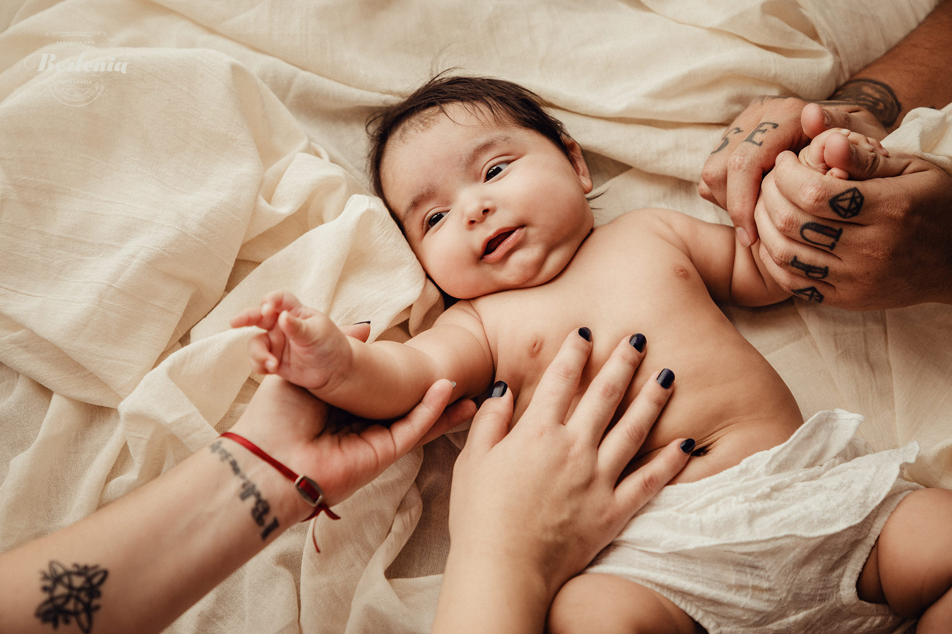 Sesión de fotografía profesional de bebé de 3 meses en estudio - Villa Urquiza, CABA, Buenos Aires, Argentina - Berlenia Fotografía - 08