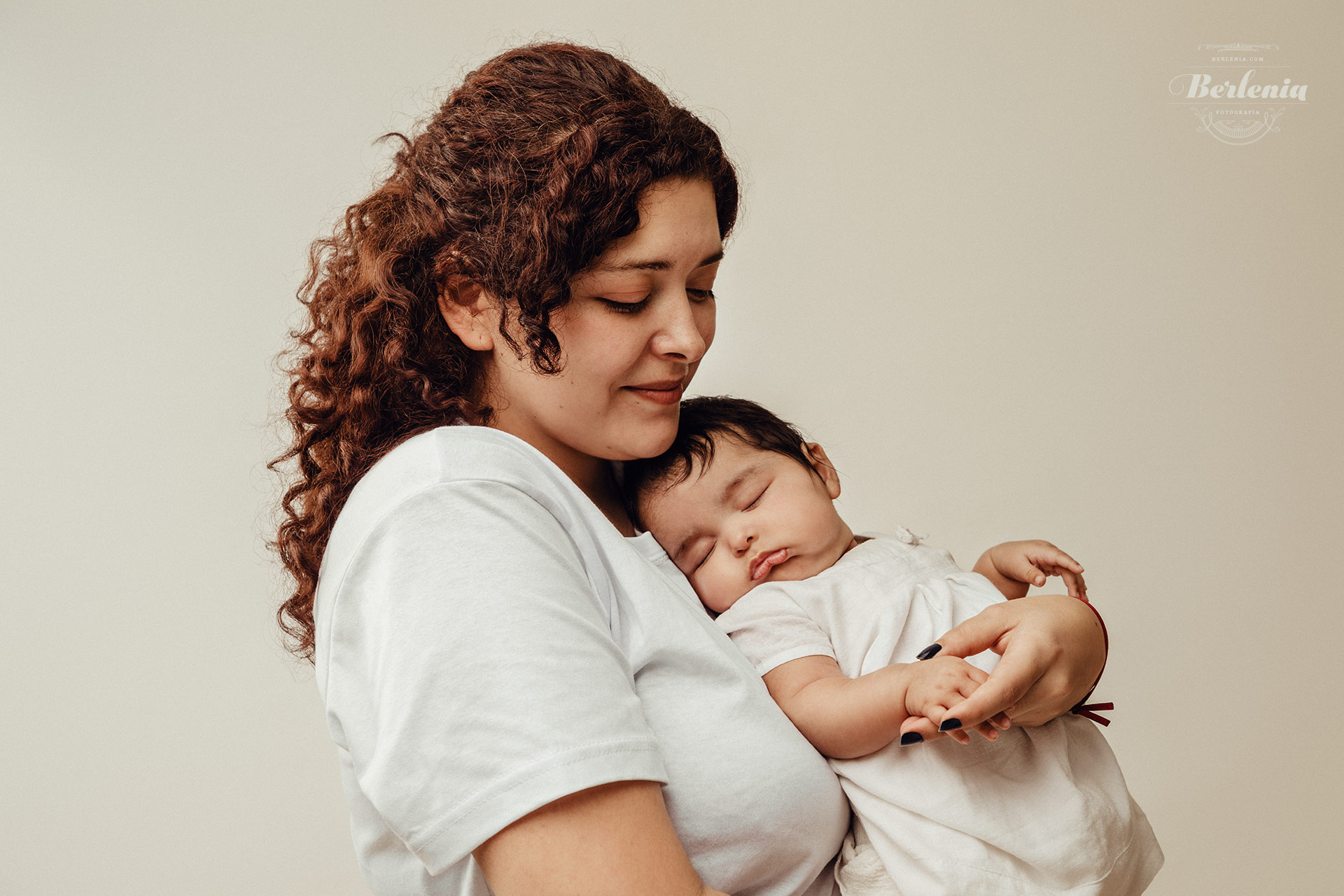 Sesión de fotografía profesional de bebé de 3 meses en estudio - Villa Urquiza, CABA, Buenos Aires, Argentina - Berlenia Fotografía - 15