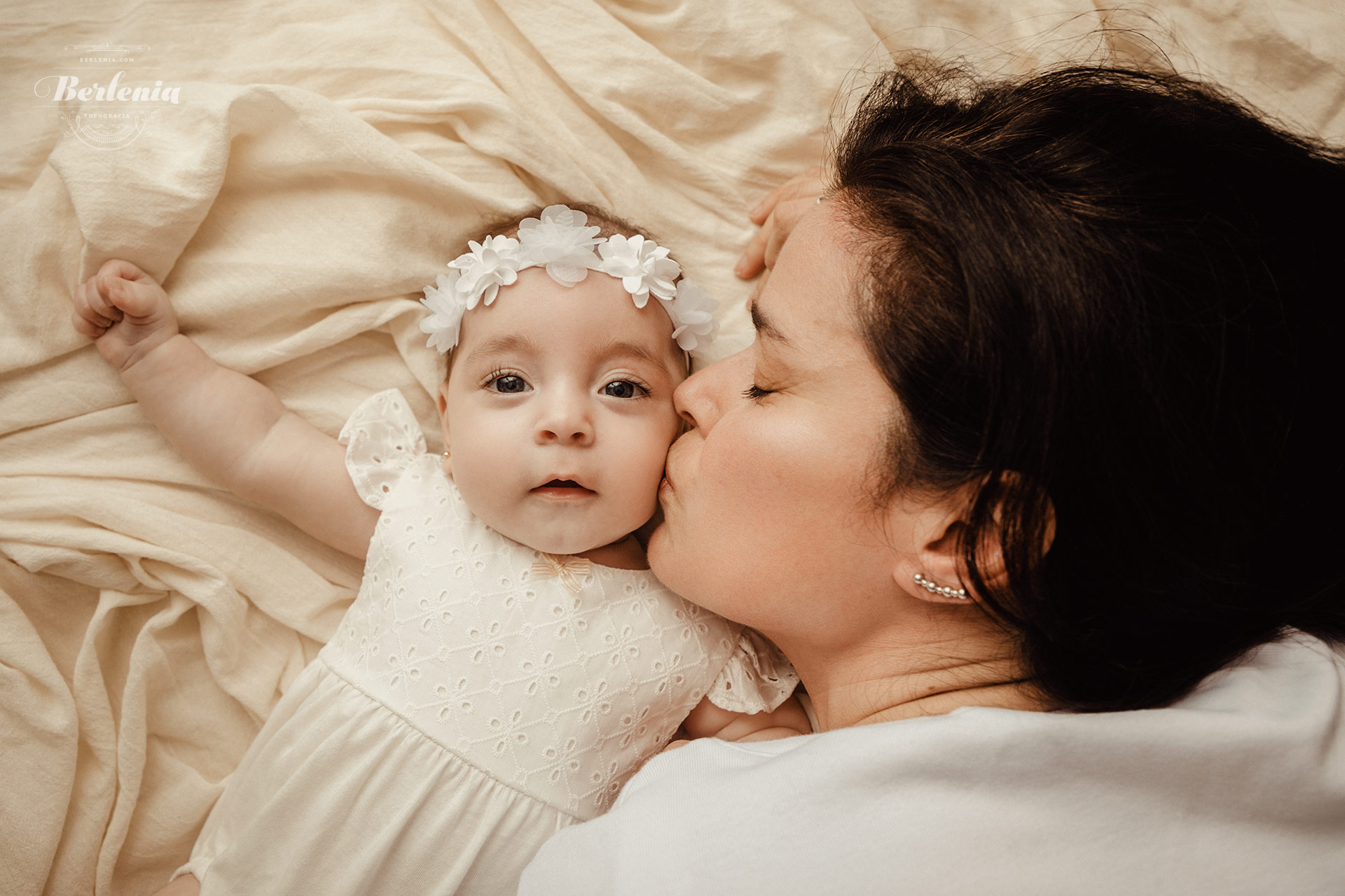Sesión de fotografía de bebé de 3 meses en Villa Urquiza, CABA, Buenos Aires, Argentina - Berlenia Fotografía - 02