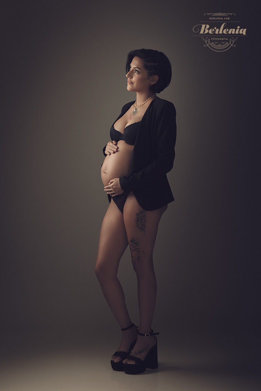 Fotografía de embarazo - Sesión de fotos de embarazada - Villa Urquiza, CABA, Buenos Aires, Argentina - Berlenia Fotografía - 05