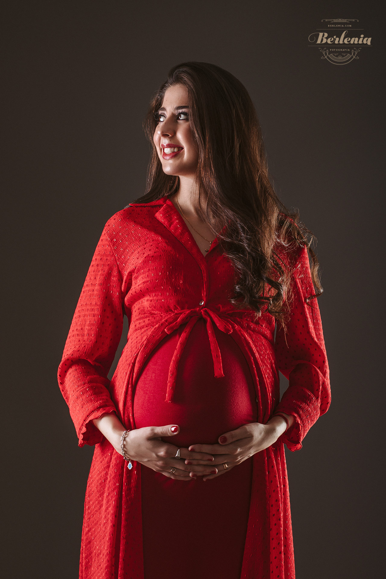 Sesión de fotos de embarazada en estudio | Villa Urquiza, CABA, Argentina - Berlenia Fotografía - 08