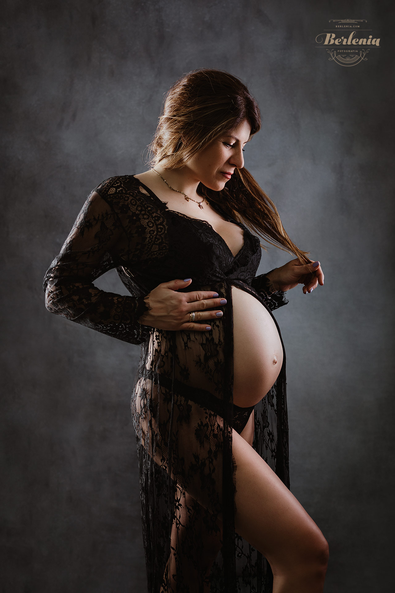Sesión de fotos de embarazo familiar | Fotografía profesional de embarazo | Villa Urquiza, CABA, Buenos Aires, Argentina | Berlenia Fotografía - 04