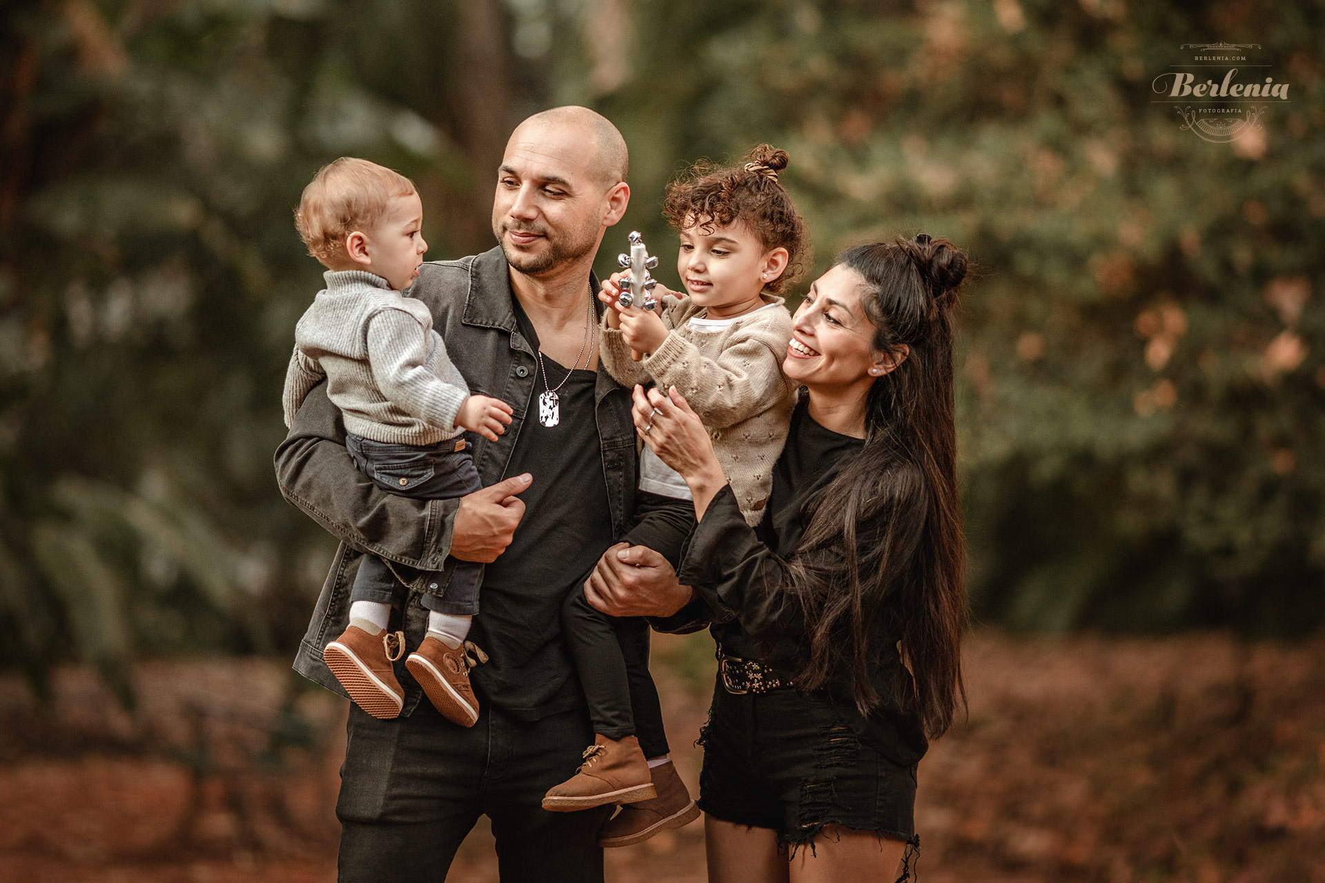 Sesión de fotos en exterior de primer año - Fotos de primer añito en Palermo - CABA, Buenos Aires, Argentina - Berlenia Fotografía - 06