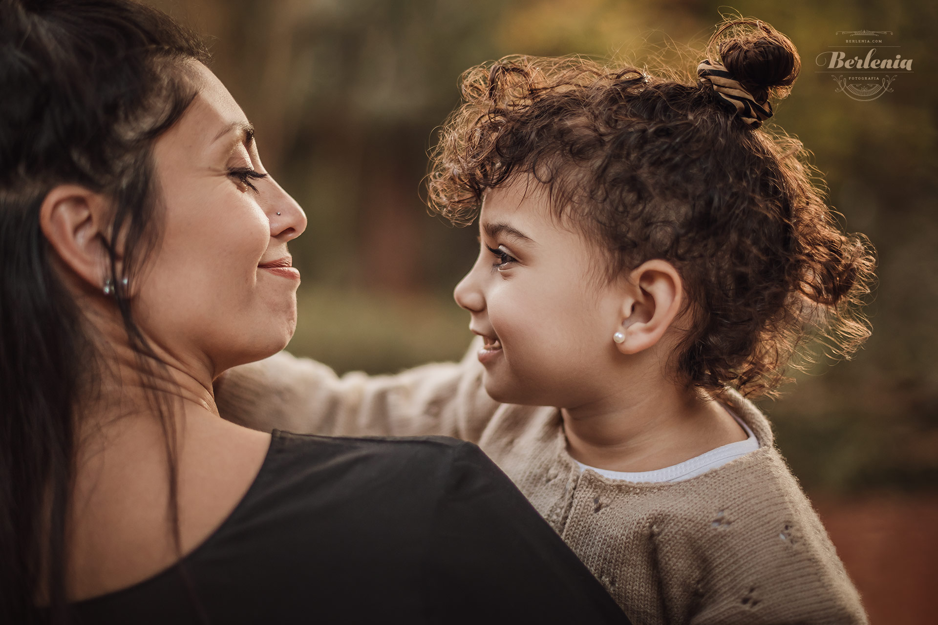 Sesión de fotos en exterior de primer año - Fotos de primer añito en Palermo - CABA, Buenos Aires, Argentina - Berlenia Fotografía - 12